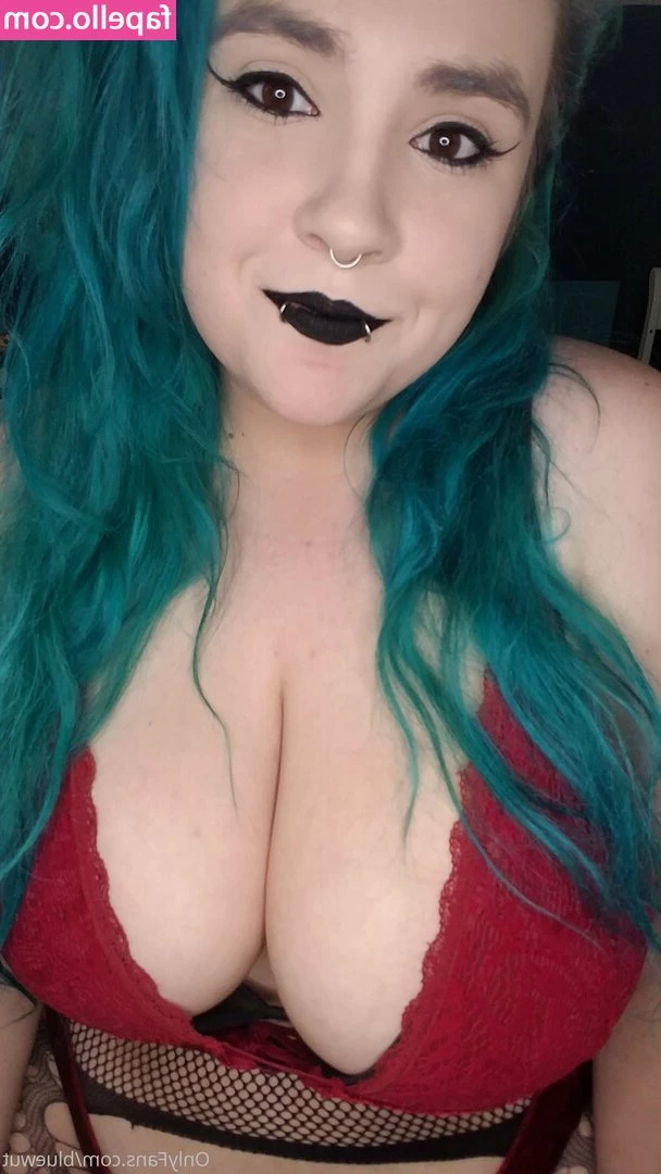 bluewut - Would you like to see what else I got up to with my new favourite toy