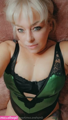 hannahsmith40free - New video posted on paid page    lavaughna_