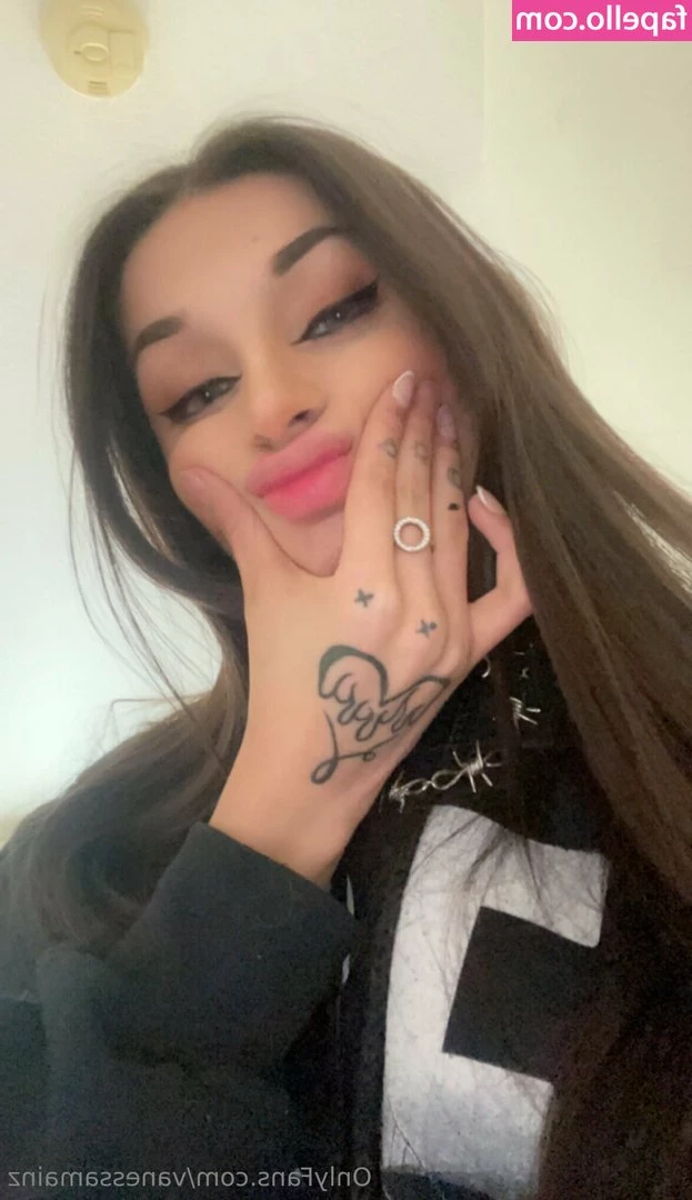 vanessamainz - Finally moving to Illinois just now on my own terms  So all scraggly