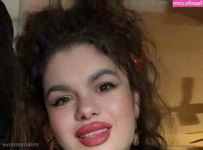 milkmomlove - Would you fuck me like this?