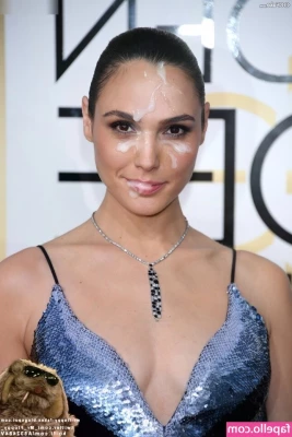 gal_gadot [ gal-gadot ] - Damn I got so many naughty clips to choose from!!! What would you