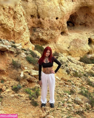 Jill Lange [ jill-lange ] - Check that voice clip deal out in your DM's!