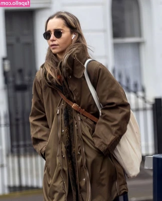Emilia Clarke [ emilia-clarke ] - Just filmed for https://freshnewfaces.club/ ❤️  A free 10 min