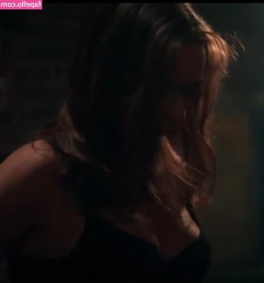 Emilia Clarke [ emilia-clarke ] - New 9 min vid for 15  little bit squirting