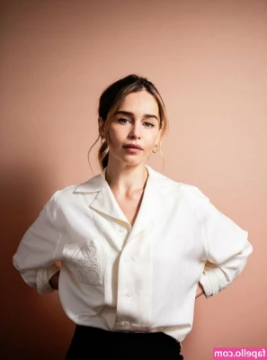 Emilia Clarke [ emilia-clarke ] - Mi baby
