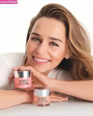 Emilia Clarke [ emilia-clarke ] - You’re trapped 😈