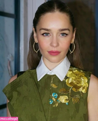 Emilia Clarke [ emilia-clarke ] - I need them sucked on    Check your DM  just sent you an early