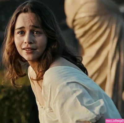 Emilia Clarke [ emilia-clarke ] - New subscribers go tip