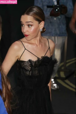 Emilia Clarke [ emilia-clarke ] - Hi part 4
