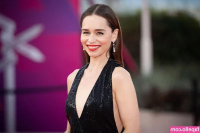 Emilia Clarke [ emilia-clarke ] - New color