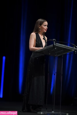 Emilia Clarke [ emilia-clarke ] - more naughty bedroom fun content is now online 💝