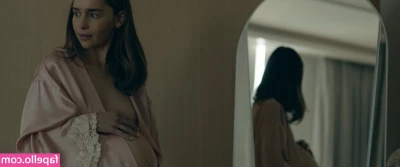Emilia Clarke [ emilia-clarke ] - See through no panties