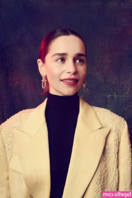 Emilia Clarke [ emilia-clarke ] - Take me to bed