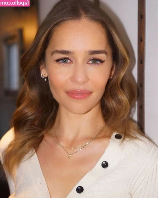 Emilia Clarke [ emilia-clarke ] - cum for my legs