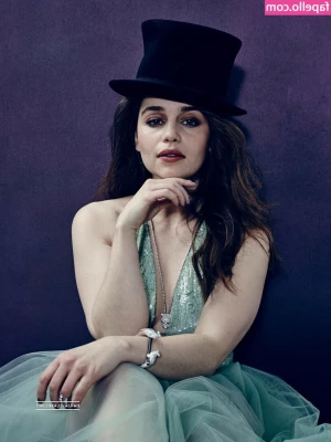 Emilia Clarke [ emilia-clarke ] - September is cumming