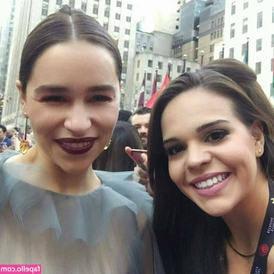 Emilia Clarke [ emilia-clarke ] - striptease to beach house 💖