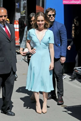 Emilia Clarke [ emilia-clarke ] - Happy Friday