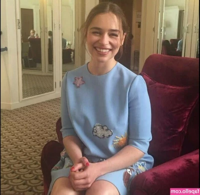 Emilia Clarke [ emilia-clarke ] - take it all in 😌