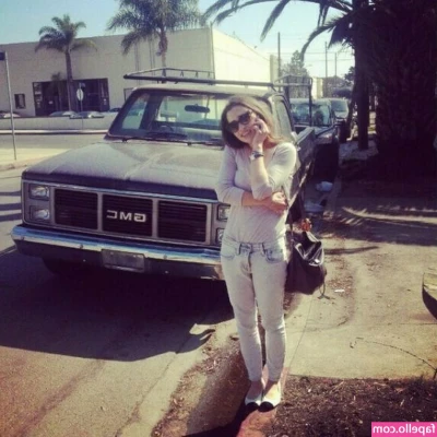 Emilia Clarke [ emilia-clarke ] - With @redbecomesyou !