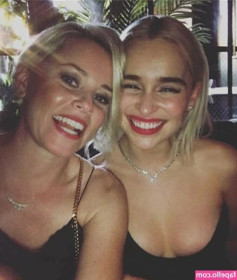 Emilia Clarke [ emilia-clarke ] - Such a yummy warm facial   One of my faves