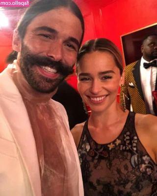 Emilia Clarke [ emilia-clarke ] - are u gonna make me wet?