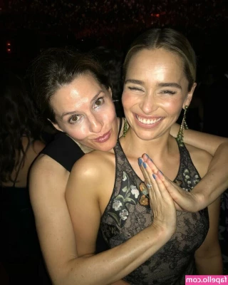 Emilia Clarke [ emilia-clarke ] - Let me throw it back on you ✨❤️