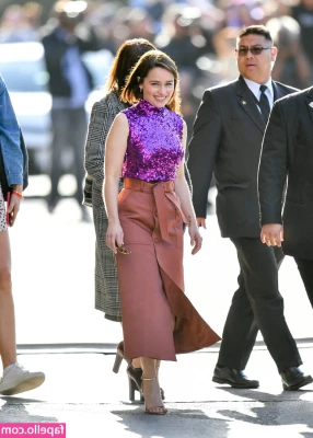 Emilia Clarke [ emilia-clarke ] - i accidentally deleted these lolll