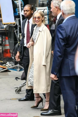 Emilia Clarke [ emilia-clarke ] - Miss me