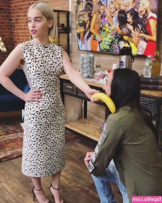 Emilia Clarke [ emilia-clarke ] - Size 6 bff  who wishes they were doing that for her
