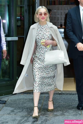 Emilia Clarke [ emilia-clarke ] - enjoy your weekend