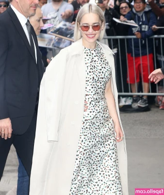 Emilia Clarke [ emilia-clarke ] - Game time