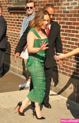 Emilia Clarke [ emilia-clarke ] - 3 photos-photo-set  Newest photoset  My titty just for you  How are