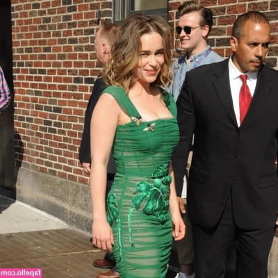 Emilia Clarke [ emilia-clarke ] - Fuck me