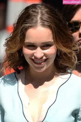 Emilia Clarke [ emilia-clarke ] - Wanna sniff on them before pulling them out??