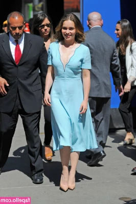 Emilia Clarke [ emilia-clarke ] - U LIKE MY TITS WHAT U WANNA DO TO DEM