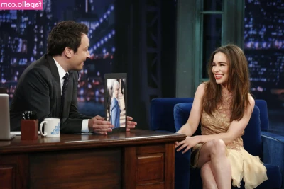 Emilia Clarke [ emilia-clarke ] - Loving this set but is not very elastic at the bottom  I was able to