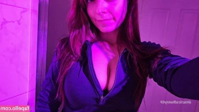 tacticalbunny69 - When you have to work on a Saturday so you take nudes in the bathroom