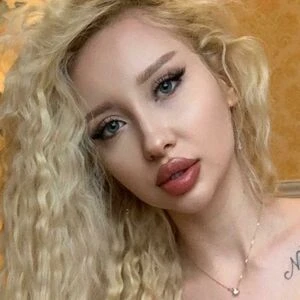 zara_sky