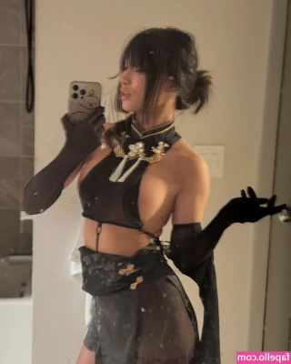 Xoey Li [ xoey-li-5 ] - 🤑🍑 would you spank me? 🥺😝