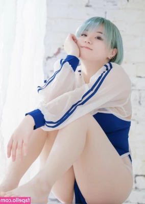 kaworu - Good morning friends! Don’t miss this nude video in the mirror 🔥
