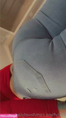 lovelyladymaee - 🥰Feliz Día de San Jordi🥰 🌹🌹🌹