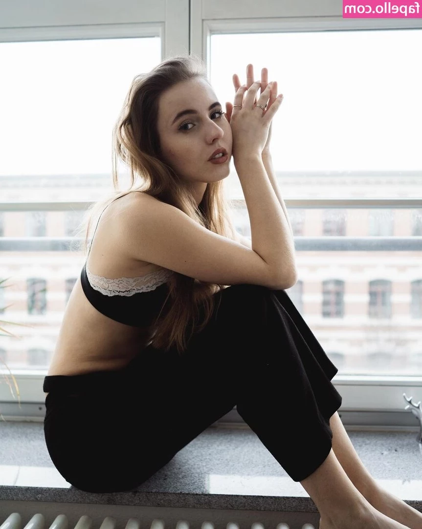 Dania_kr [ dania-kr-1 ] - 🤩 VIP Love 💎 Shout Out to my newest member Trin!!! ----------