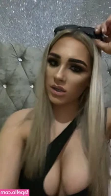 Karis Nicol [ karis-nicol ] - I DON T REPLY HERE If you want to see all the good stuff   subscribe