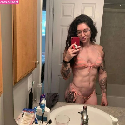 Natasha Aughey [ natasha-aughey ] - workouts 😜😜😜