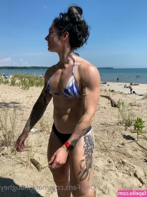 Natasha Aughey [ natasha-aughey ] - I  amp  my daddy