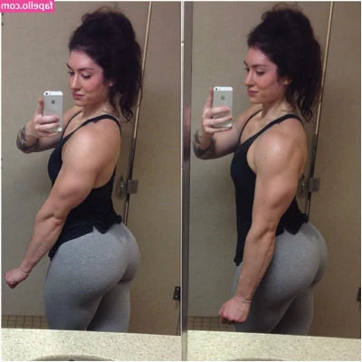 Natasha Aughey [ natasha-aughey ] - Who else is ready for a swim?