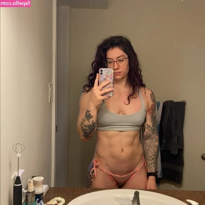 Natasha Aughey [ natasha-aughey ] - Insert tongue here
