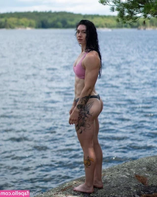 Natasha Aughey [ natasha-aughey ] - My legs are up in the air and ready