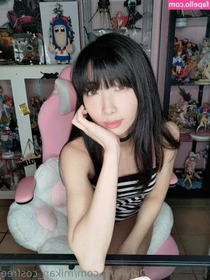 mikan_cosfree [ mikan-cosfree ] - Tu y yo  No sé  imagínate    Like y comenta