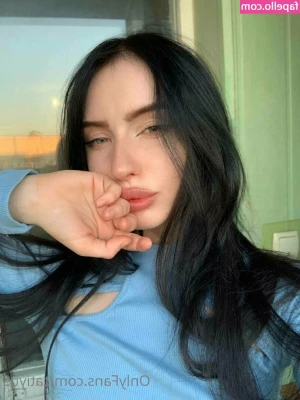 tatiyuss - Happy Sunday   I m looking forward to a video tomorrow  Are you